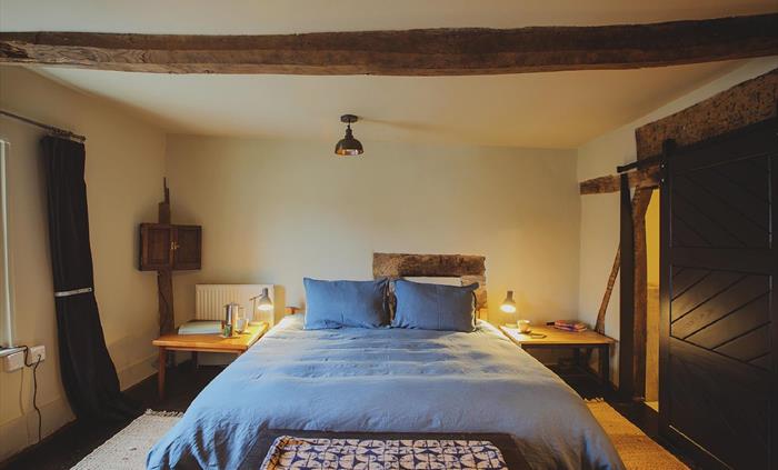 The master suite is on the fist floor, with a sitting room at one end and adjoining bathroom with bath, shower and WC at the other. Packed with origin
